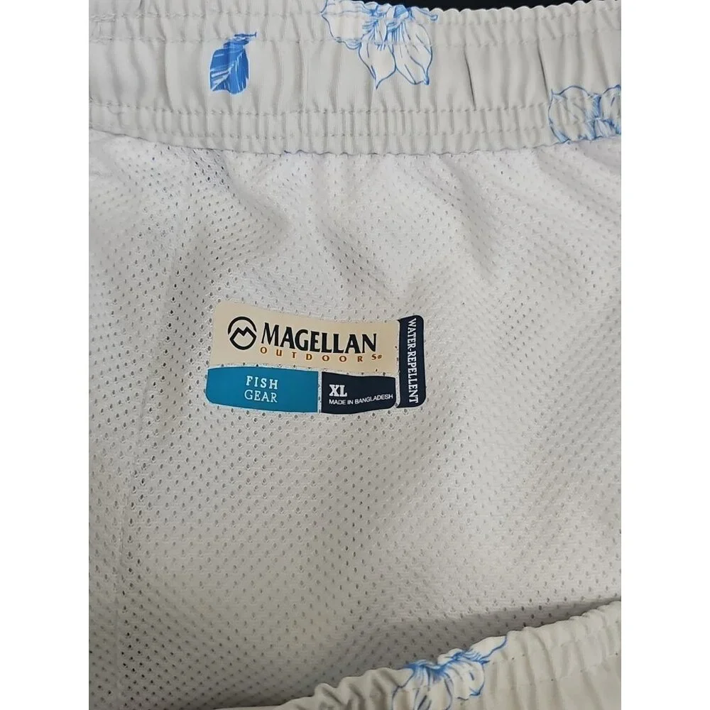 Magellan Men's Swim Trunks Size XL Blue Floral Fish Gear Swimsuit Shorts
